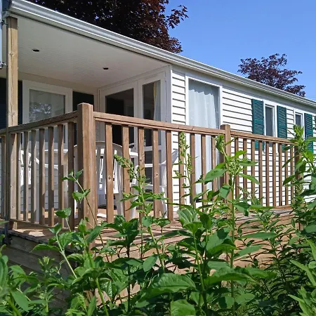 Сasa de vacaciones Le Domaine Du Lambon-2 By Interhome *
